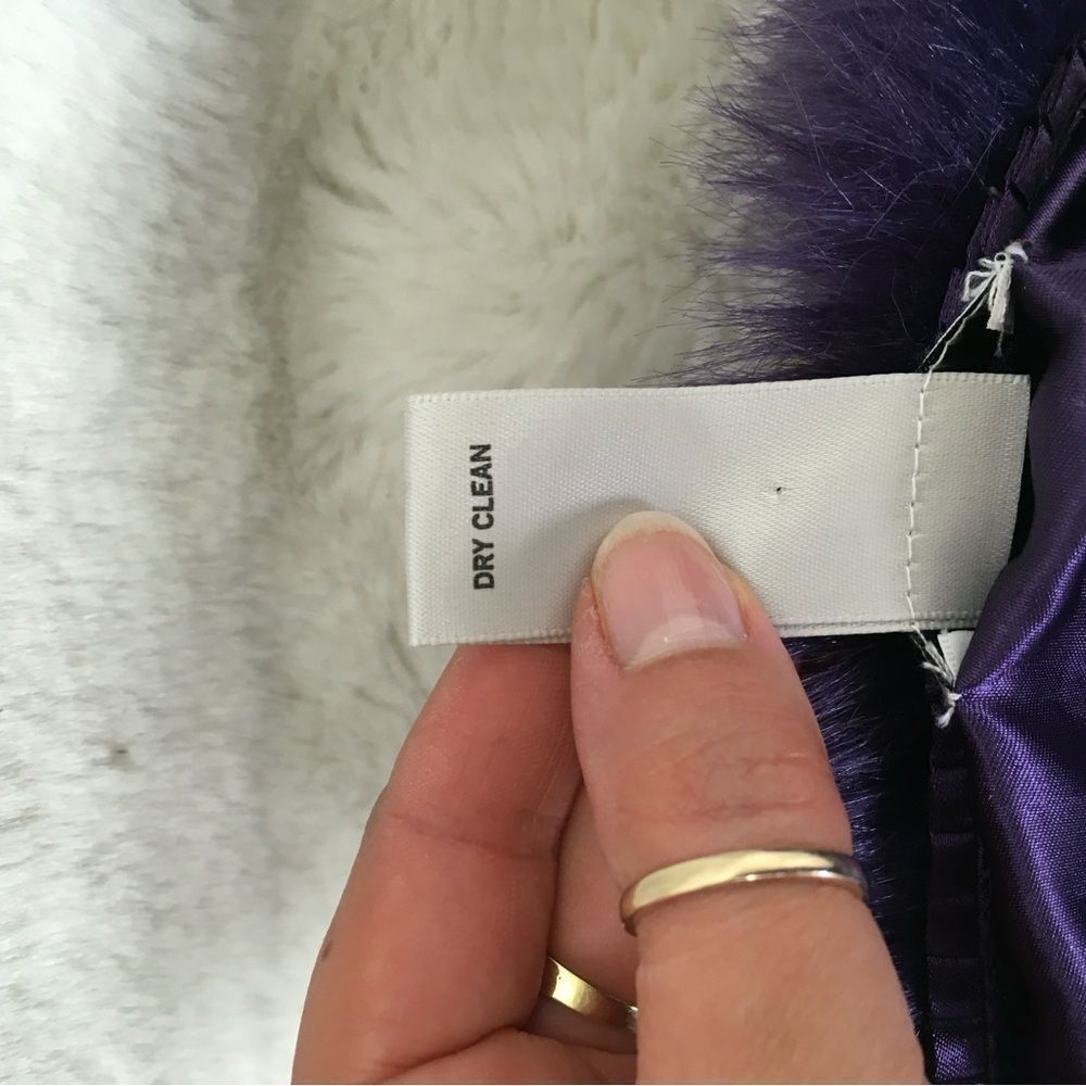 Cache Women's Purple Faux Fur Elegant Wrap Shrug Size S/M - Picture 8 of 10